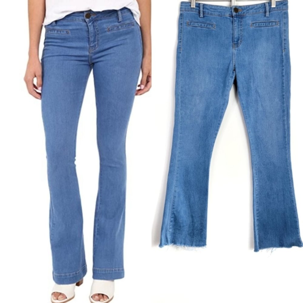Etienne Marcel Los Angeles Mid-rise Flare Jeans Raw Hem Stretch Two Pockets 29